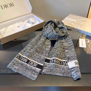 디올 CHRISTIAN DIOR 로고 니트 머플러