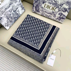 디올 겨울 신상품 캐시미어 스카프