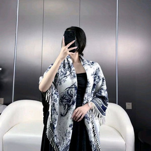 디올 오블리크 패턴 캐시미어 스카프