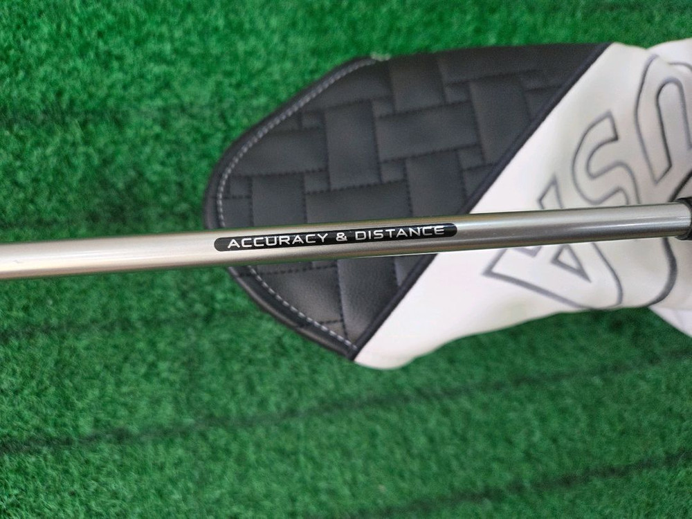 타이틀리스트 TS2 드라이버 이미지