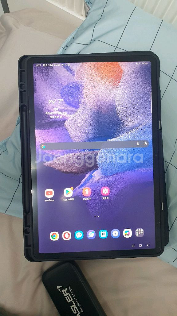 갤럭시탭 S7 FE 태블릿 wifi 64gb와 케이스&S펜 세트로 팝니다.--0