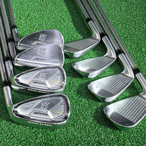 투어스테이지 V300 VI아이언 (5~9PAS)