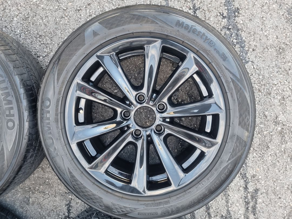 BMW 5시리즈 17인치 블랙유광 휠타이어 팝니다--2