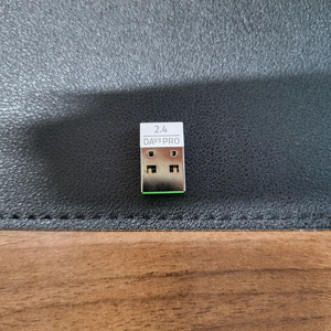 레이저 데스에더 V3 PRO 무선 마우스 리시버