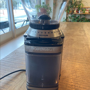 쿠진아트 커피 그라인더 이미지