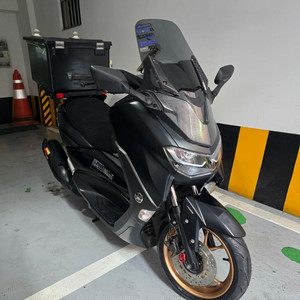 Nmax125 23년식 팝니다