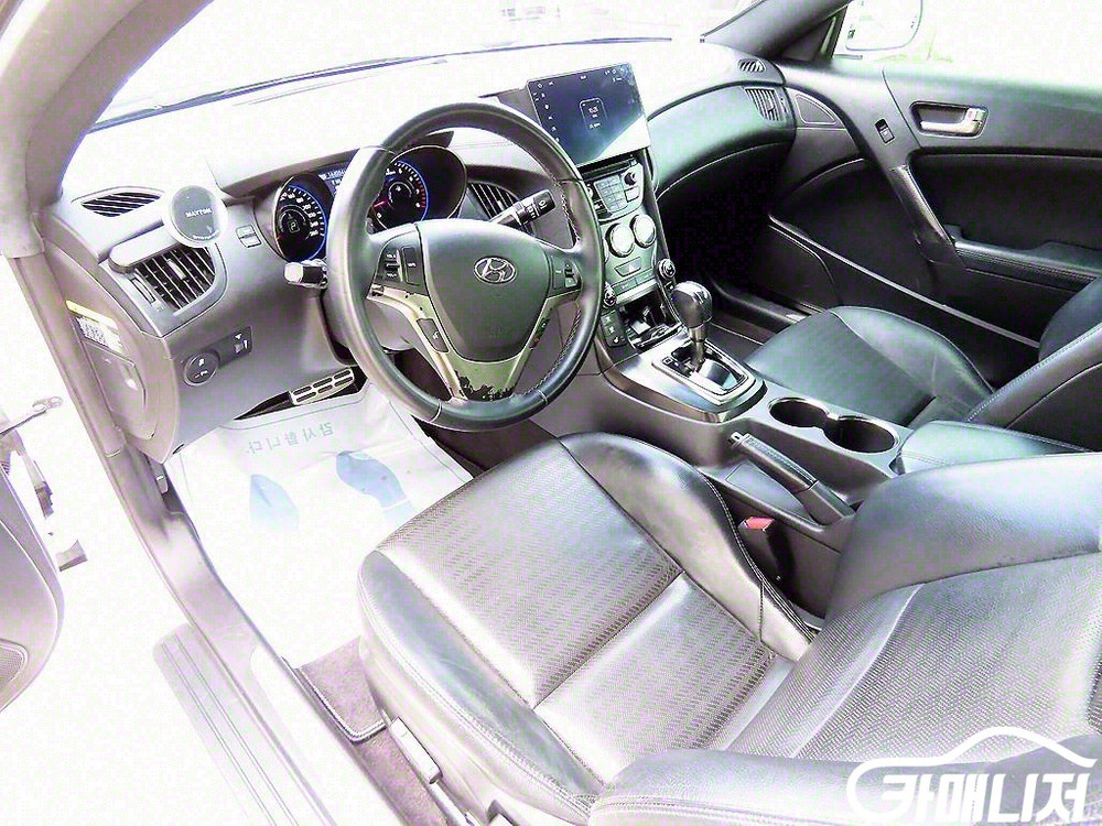 [현대]더뉴제네시스쿠페 200 Turbo S #가을특가 이미지