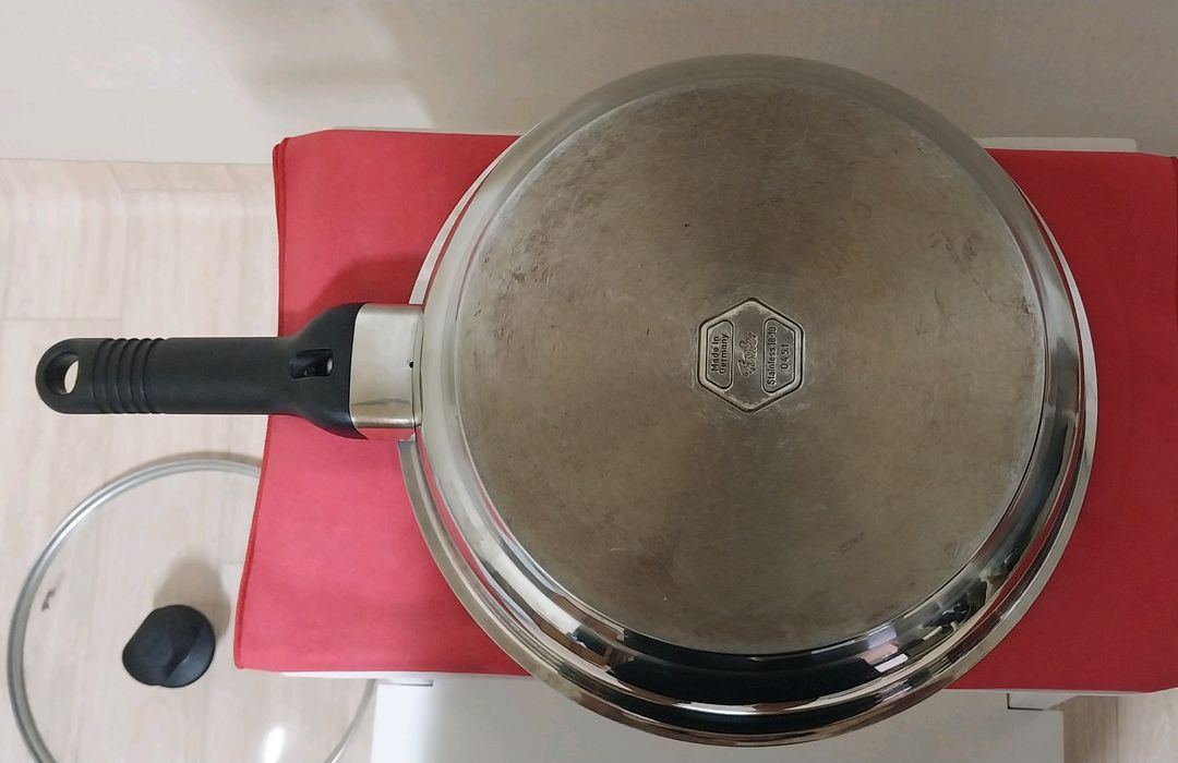 (중고)휘슬러 엠보 프라이팬 팝니다(28cm)--5