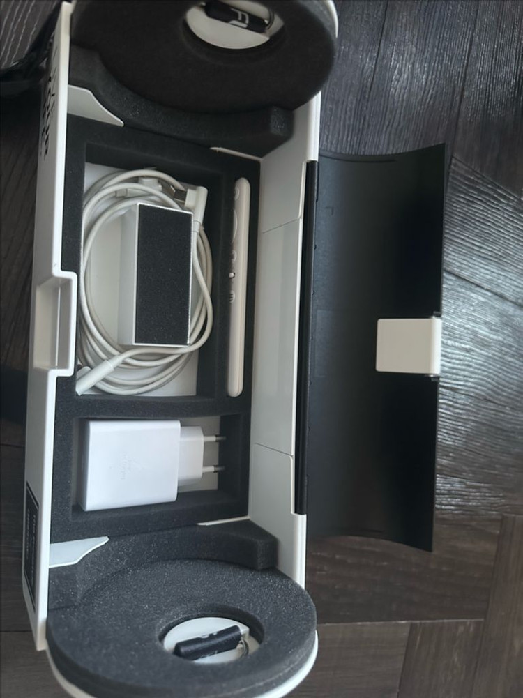 삼성 하이브로우 콜라보 빔프로젝터 2세대 풀세트 충전기 포함 이미지