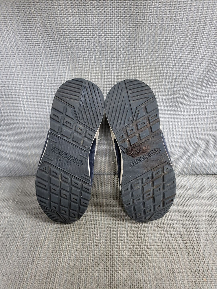 데상트 운동화 240 이미지