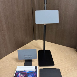 아이패드 프로 11인치 m1 3세대 +애플펜슬 2세대 및 커버, 거치대 일괄