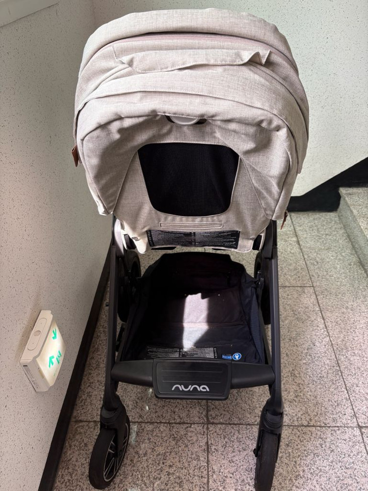 뉴나 믹스 넥스트 디럭스 유모차--2