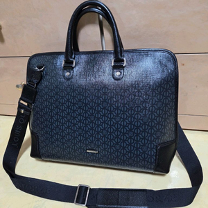 루이까토즈 정품 럭셔리 브리프케이스 거의새제품