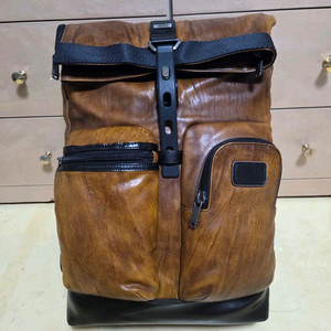 투미 정품 알파브라보 루크 롤탑 레더 백팩 거의새제품