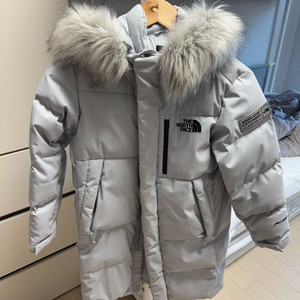 노스페이스 구스 롱패딩 키즈 사이즈 130