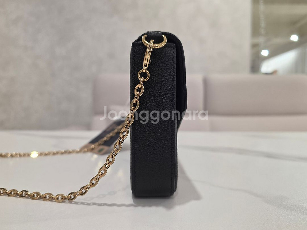 루이비통 M82477 포쉐트 펠리시--4