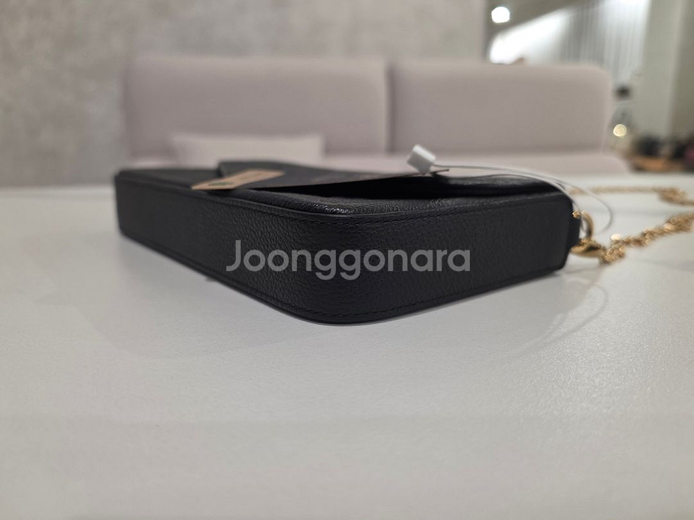 루이비통 M82477 포쉐트 펠리시--6