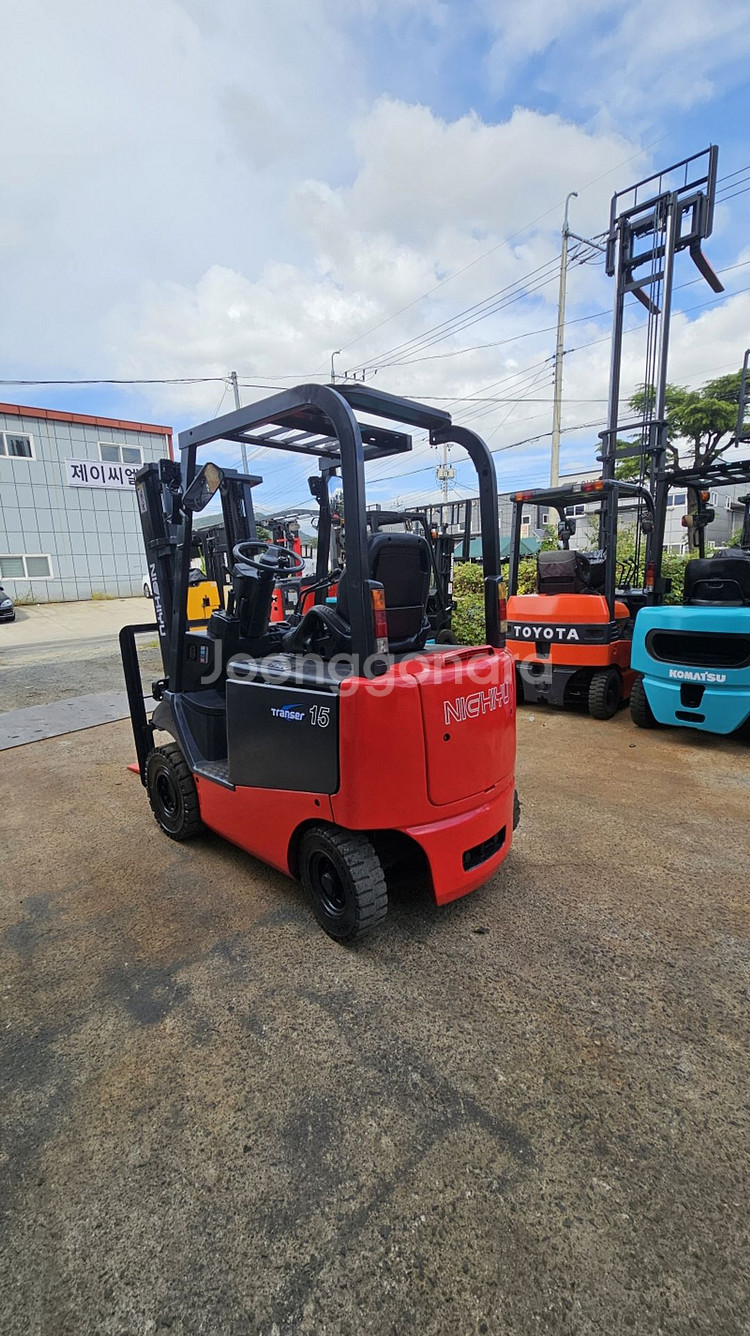 저렴한 니찌유 좌식 1.5톤 전동지게차 3M 550만--3