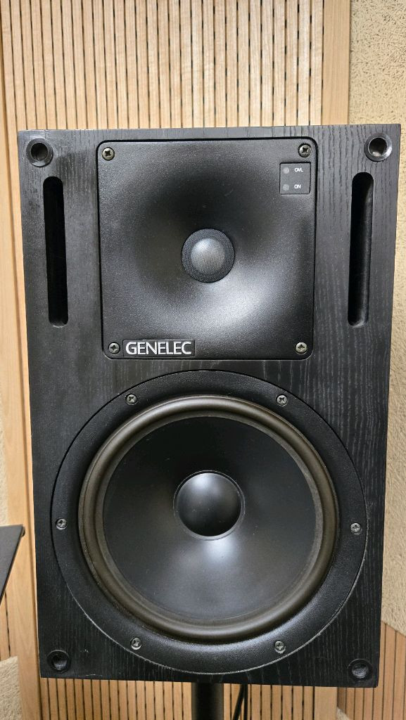 Genelec 1031a--1