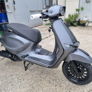 클래식원조스쿠터 뉴카빙125 신형스쿠터