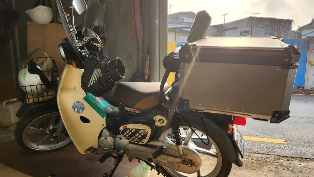 혼다 슈퍼커브 110 스쿠터--3