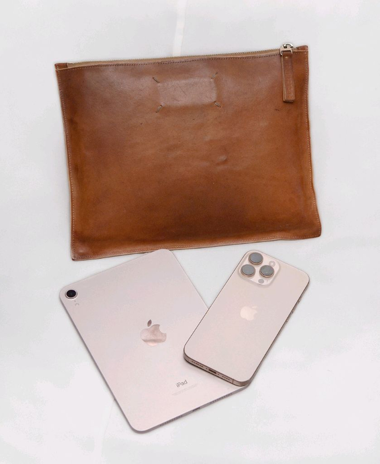 메종 마르지엘라 스티치로고 베지터블 레더 클러치백--1