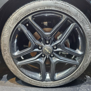 벨로스터 N 도장도장 19인치 휠 + 넥센슈프림 타이어 판매합니다