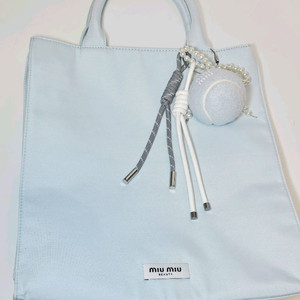미우미우(MIU MIU) 뷰티 향수 구매 사은 토트백 / 미국 한정 증정 이미지