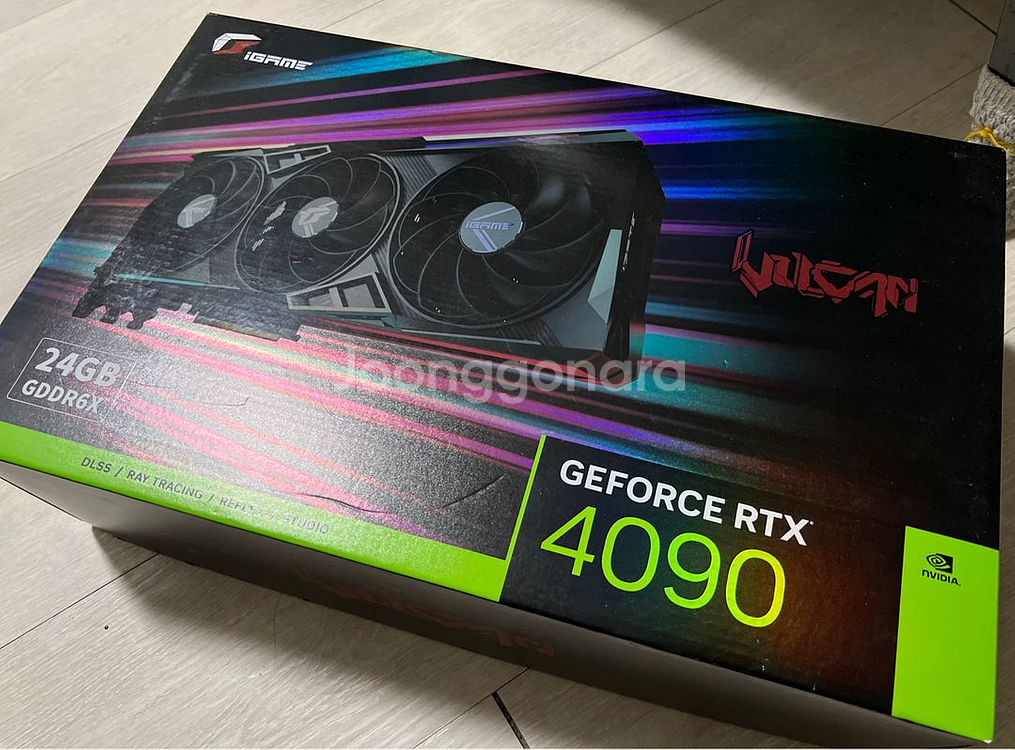 COLORFUL iGame RTX 4090 Vulcan 컬러풀 불칸 슈라우드--0