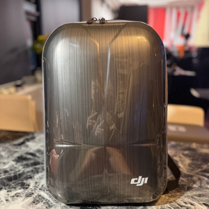 DJI Neo 2 모션 플라이모어 콤보 + RC2 조종기 하드 케이스 배낭