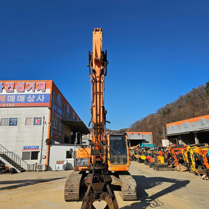 대형굴삭기 두산 DX220LCA 2013년 오렌지그라플집게포함 이미지