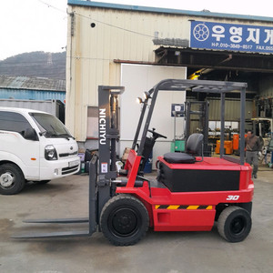 니찌유 전동지게차 3톤 2단3미터