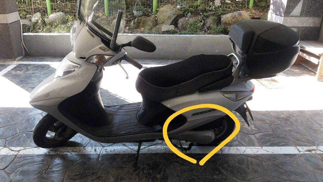 scr110 구동계 커버 순정 가스켓 팔아요(11395-GGC-901) 이미지