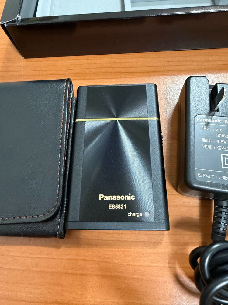 파나소닉 ES5821 카드형 면도기 풀세트 이미지