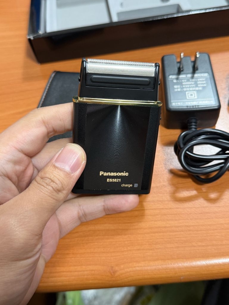 파나소닉 ES5821 카드형 면도기 풀세트 이미지