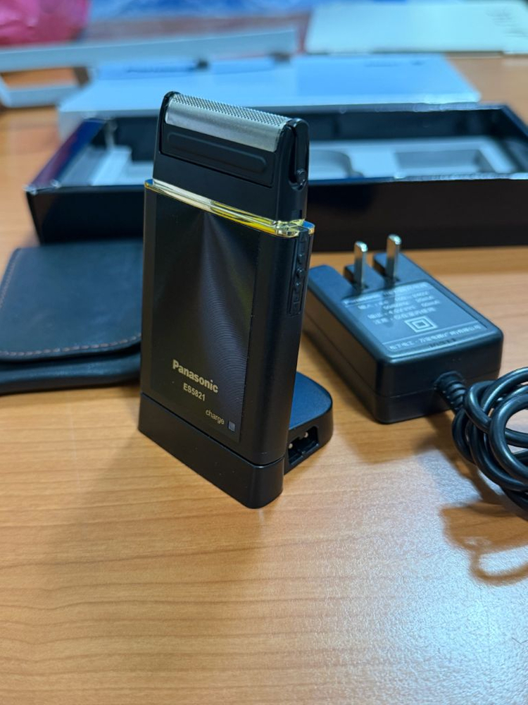 파나소닉 ES5821 카드형 면도기 풀세트 이미지