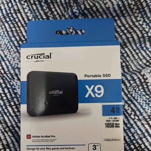 마이크론 크루셜 포터블 9X SSD 4TB (미개봉) 팝니다