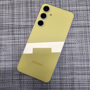 (선물용신폰급) 갤럭시 S24FE 256G 옐로우 25년 10월개통 무기스 무찍힘 검수완료 52만팝니다@