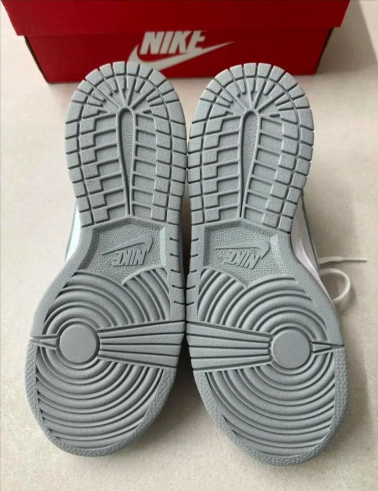 나이키 덩크로우 빅키즈 w5/3.5Y 이미지