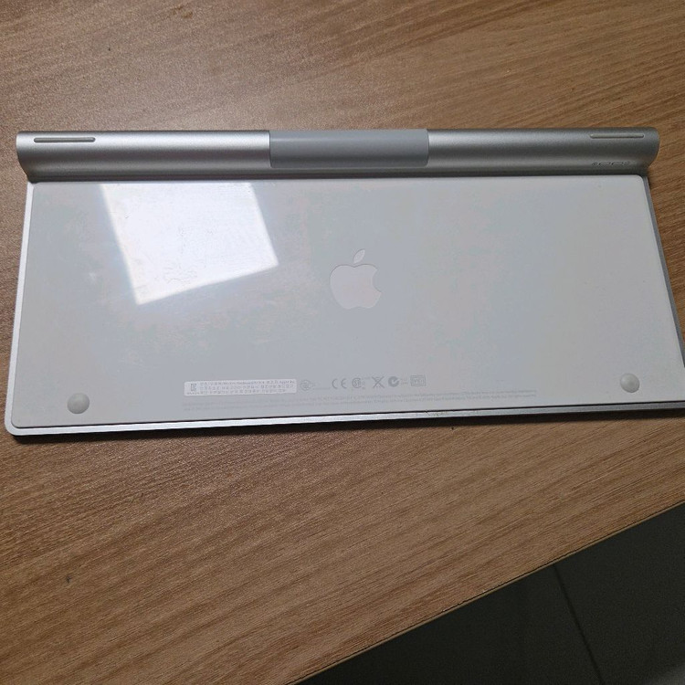 애플 무선키보드 1세대--1