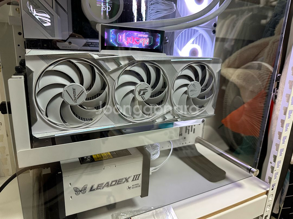 RTX 4080 super 불칸 용에디션 화이트 풀박스--0