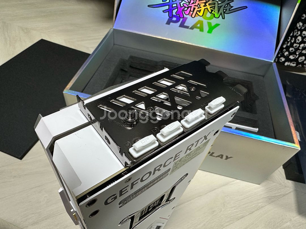 RTX 4080 super 불칸 용에디션 화이트 풀박스--4