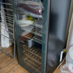 LG 와인셀러 WQ812GG