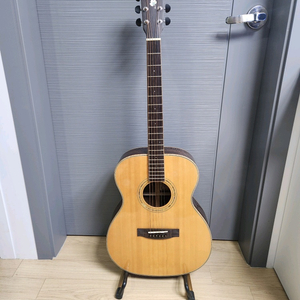 뮤즈 이삭3 통기타 판매 합니다.