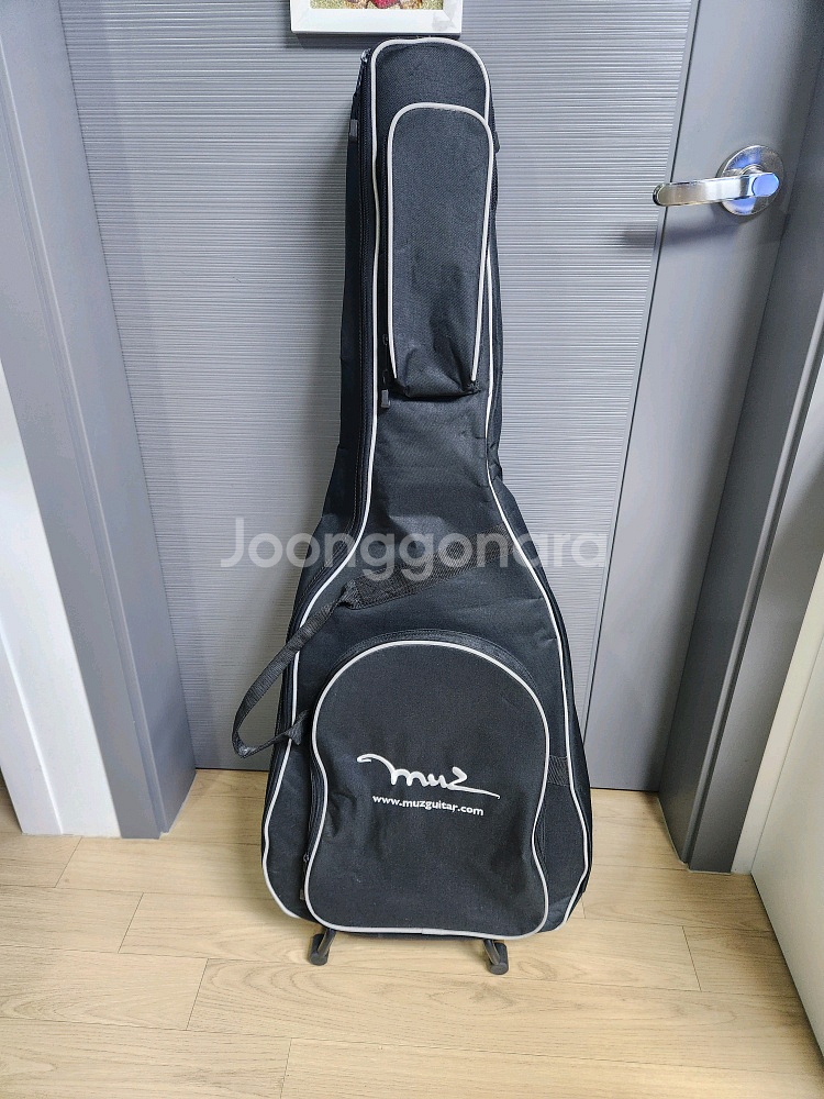 뮤즈 이삭3 통기타 판매 합니다.--7