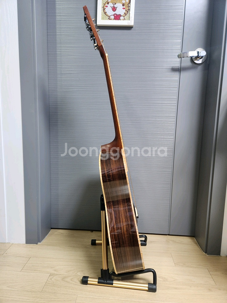 뮤즈 이삭3 통기타 판매 합니다.--5