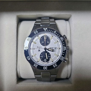 BALL WATCH 볼워치 로드마스터 레스큐 크로노그래프 42mm 화이트