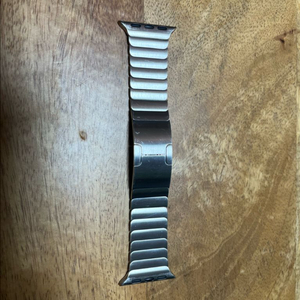 애플 정품 링크브레이슬릿 38~41mm 호환 제품 팝니다.
