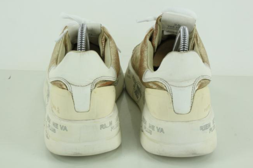 프리미아타 스니커즈 이미지