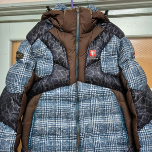 블랙야크 구스다운패딩 이미지